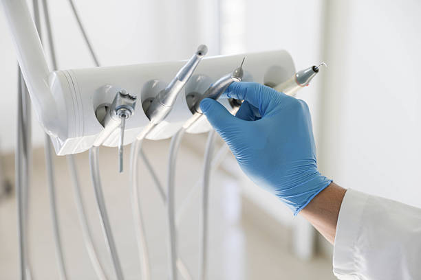 Professional Emergency Dentist technician working in Spring Hill, TN